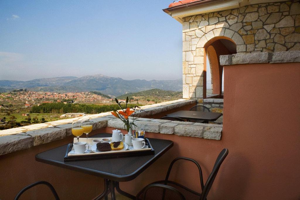 Vytina Mountain View Hotel 외부 사진